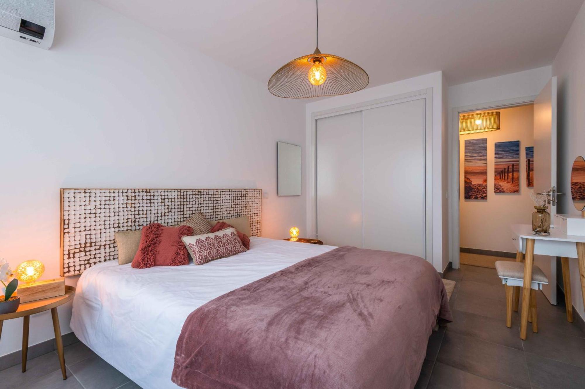 Caravelas 2-Bedroom Apartment With Pool - 50M From The Beach Armacao de Pera Exterior photo