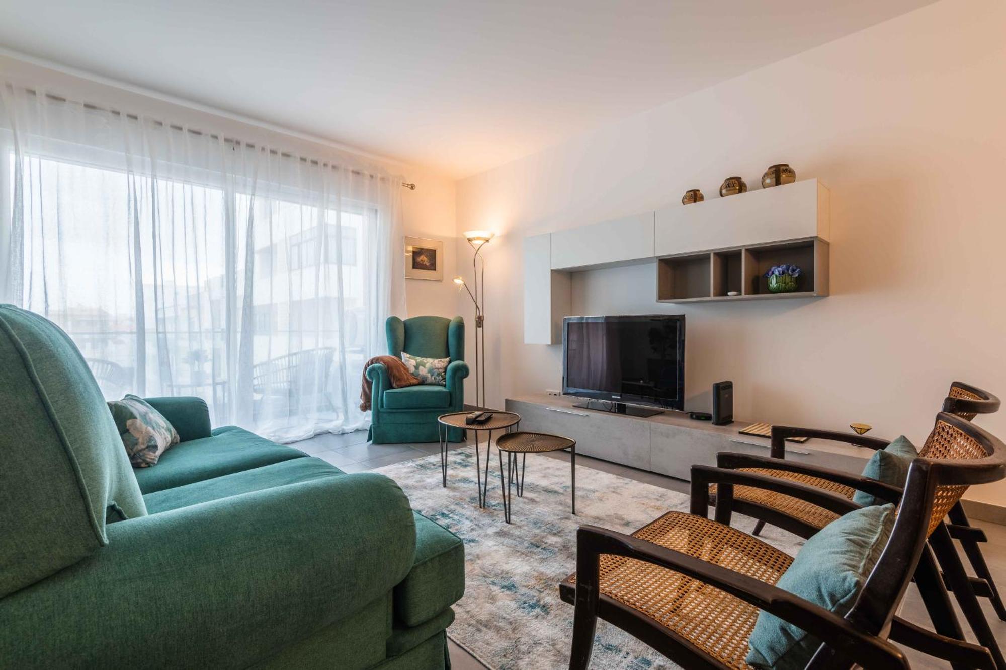 Caravelas 2-Bedroom Apartment With Pool - 50M From The Beach Armacao de Pera Exterior photo